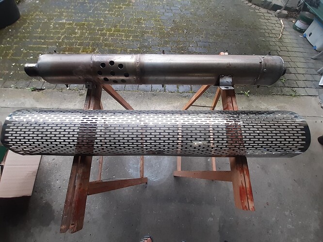 VM 77 Sidepipe.2